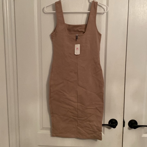 Fitted Dress - Picture 2 of 5